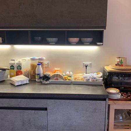 Bed and Breakfast Relais Aquarium Рим Экстерьер фото